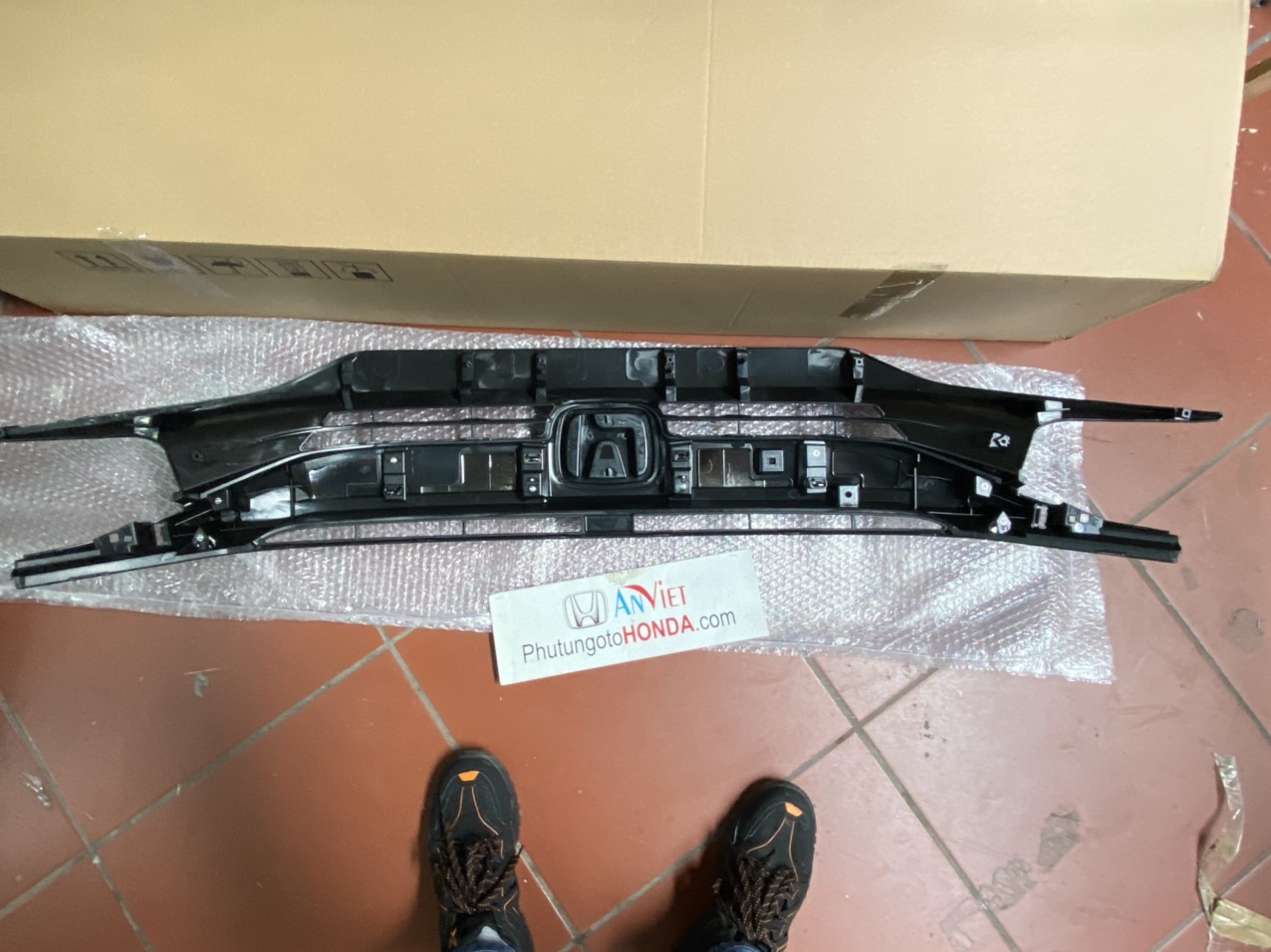 Mặt ca lăng xe Honda CIVIC 2016-2022 bản mạ crom